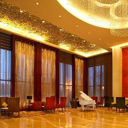 Howard Johnson All Suites Hotel Suzhou Суджоу Интериор снимка